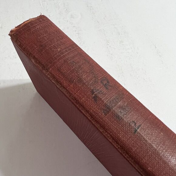 Funk n Wagnalls New Standard Encyclopedia 1931 1934 V II Archeology to Bartlett - Picture 4 of 13